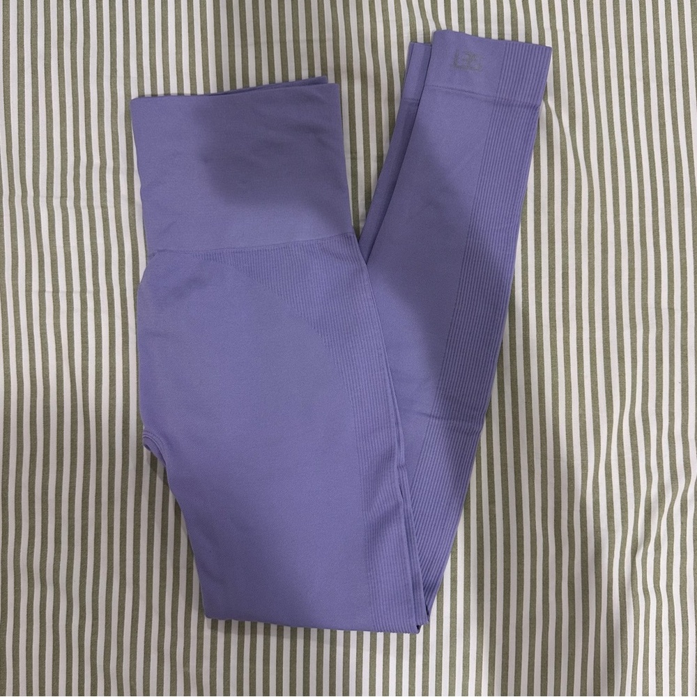 SET active x Madelyn Cline leggings